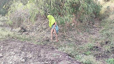 Komal, how can you just keep cumswap in someone's field like this?
