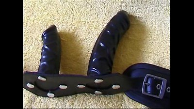The bigboobed Sperm-Traudl must for educate as a 3-hole prostitute in front of the pummeling machine