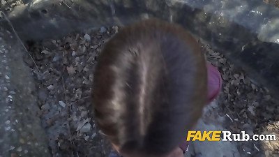 18yo influencer paid to penetrate to cam